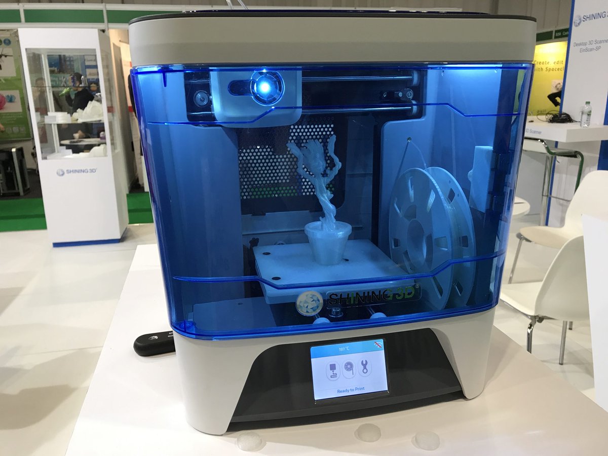 Máy in 3D nhập khẩu giá rẻ| Einstart-C được sản xuất tại Shining 3D - Hàng Châu, Trung Quốc.