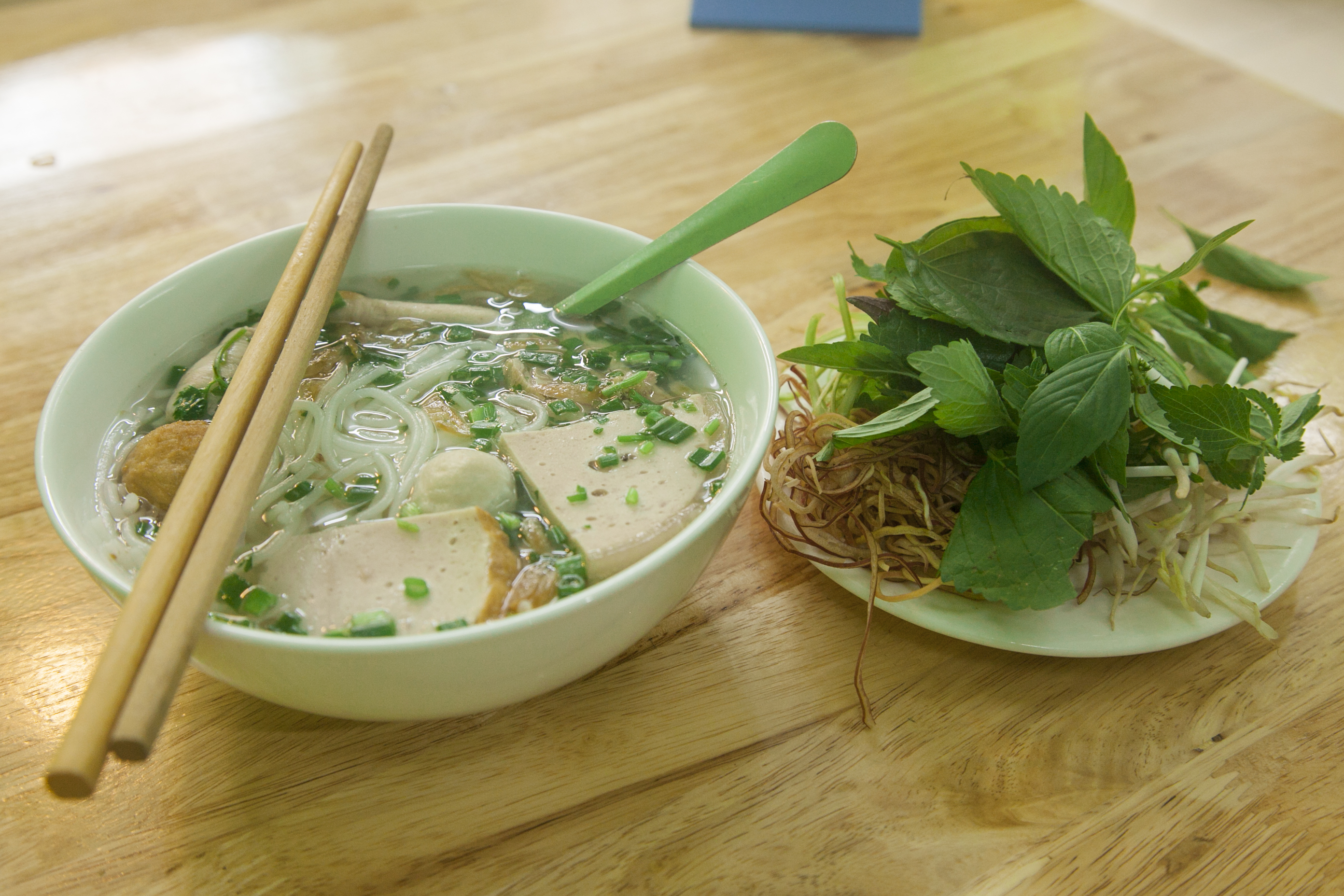 Kỹ sư Dầu khí khởi nghiệp thành công từ Bún Mọc gia truyền