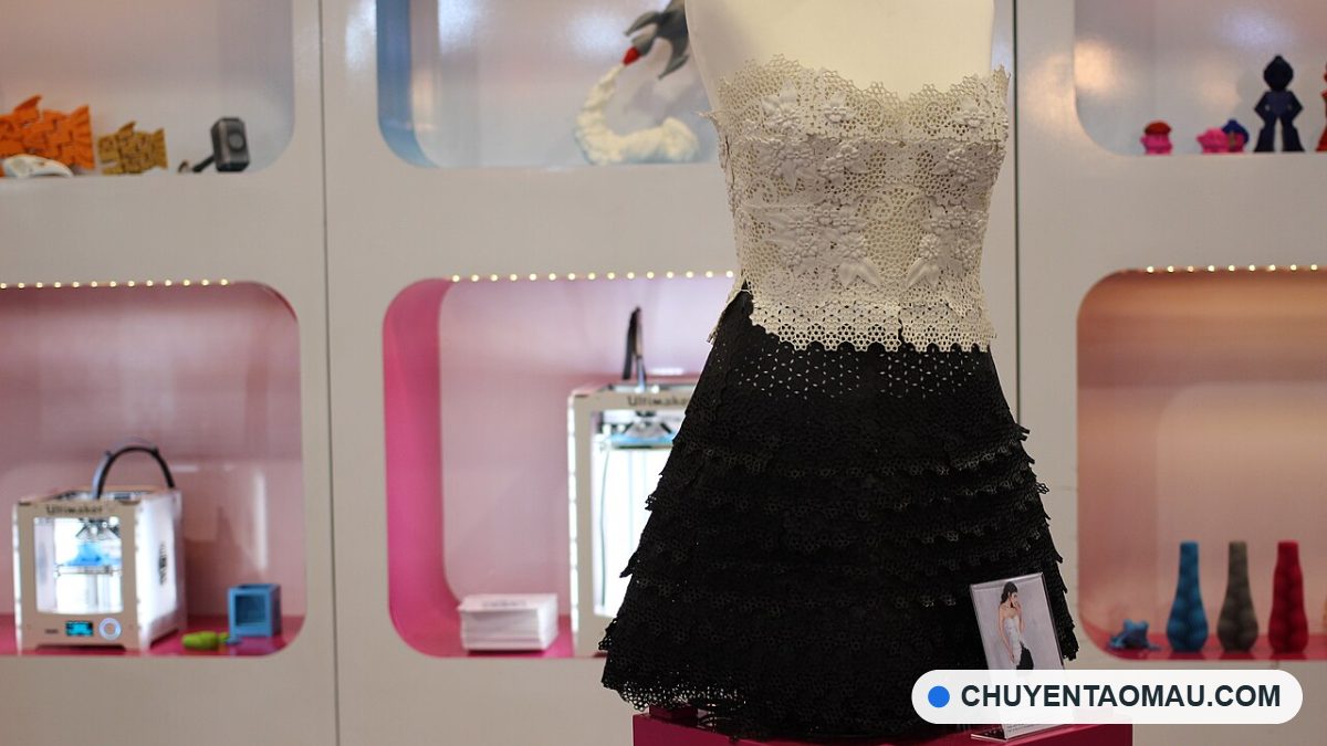 3D-printed fashion dress